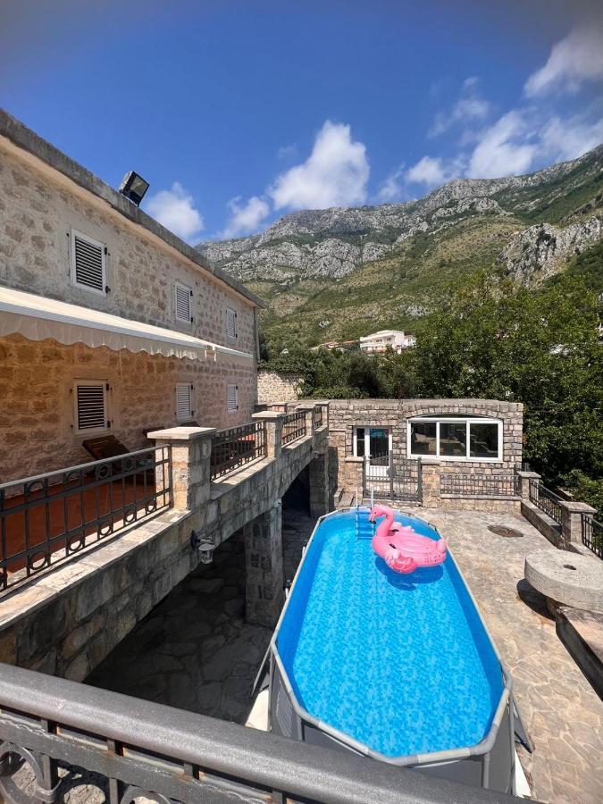 Rezevici Villa